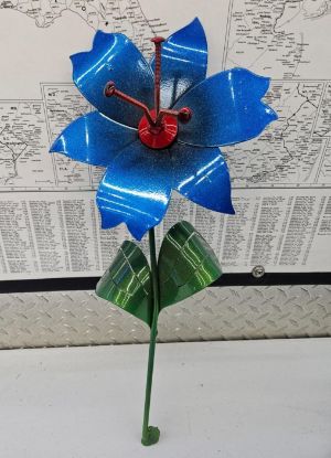 Picture of 22-Short Mutant Patriot PM Red Burst Flower